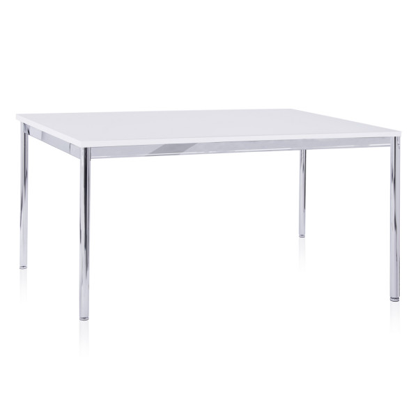Schreibtisch und Besprechungstisch mit verchromten Tischgestell aus Stahl in der Farbe Silber